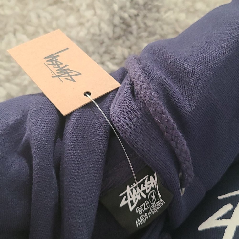 Stussy Stock DSM N.Y. Hoodie in Navy 🆕️ - Picture 5 of 6